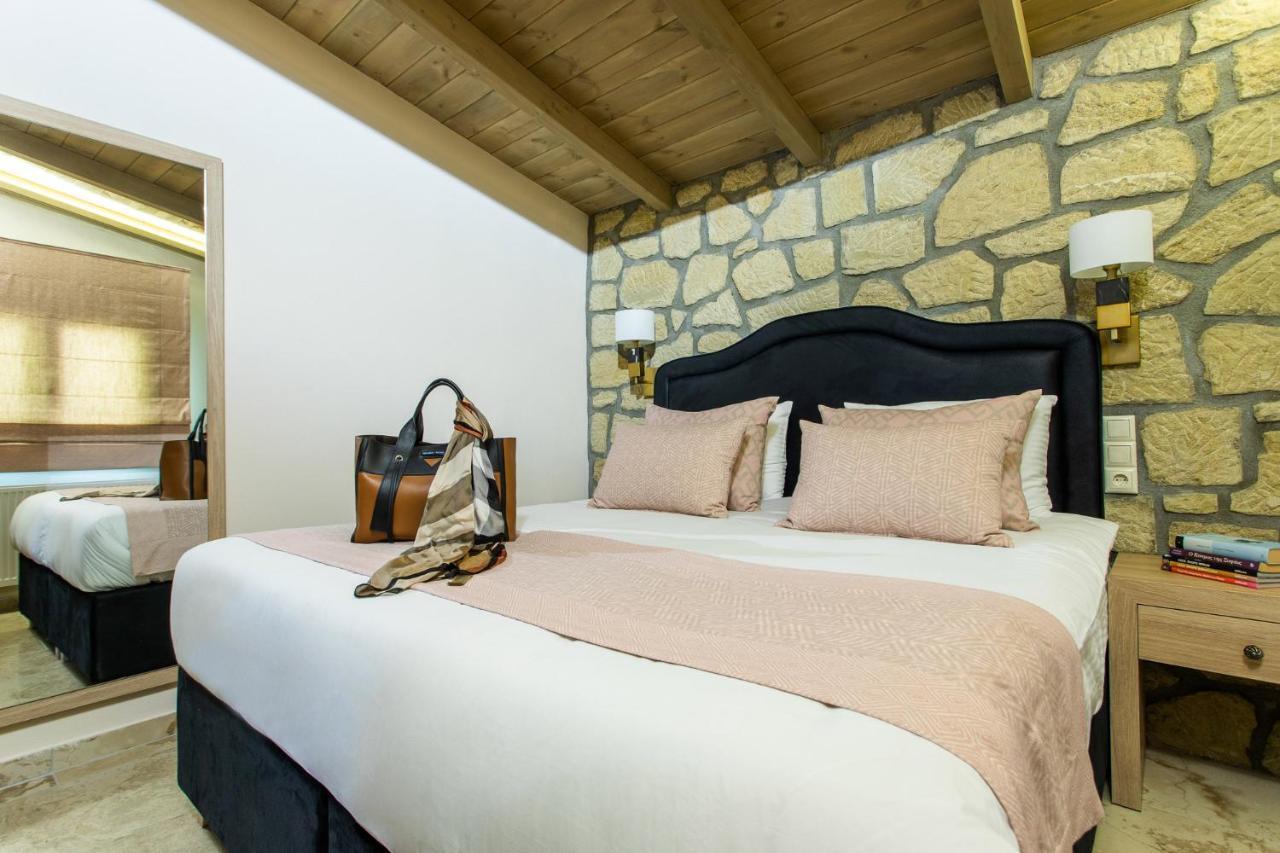 Meteora Boutique A